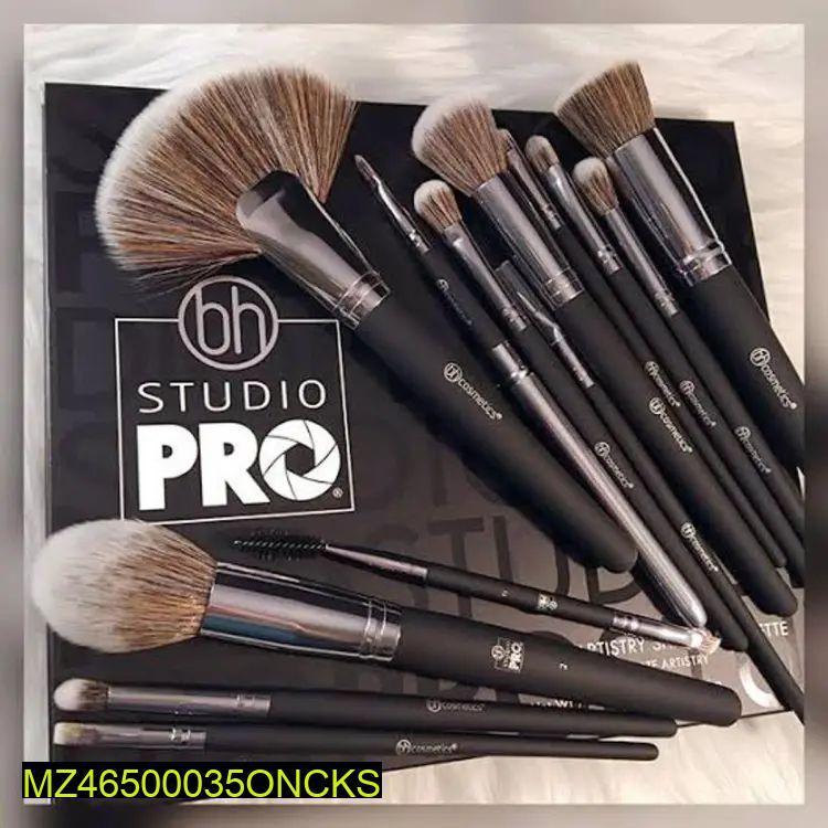 Makeup Brush Set, Set Of 13